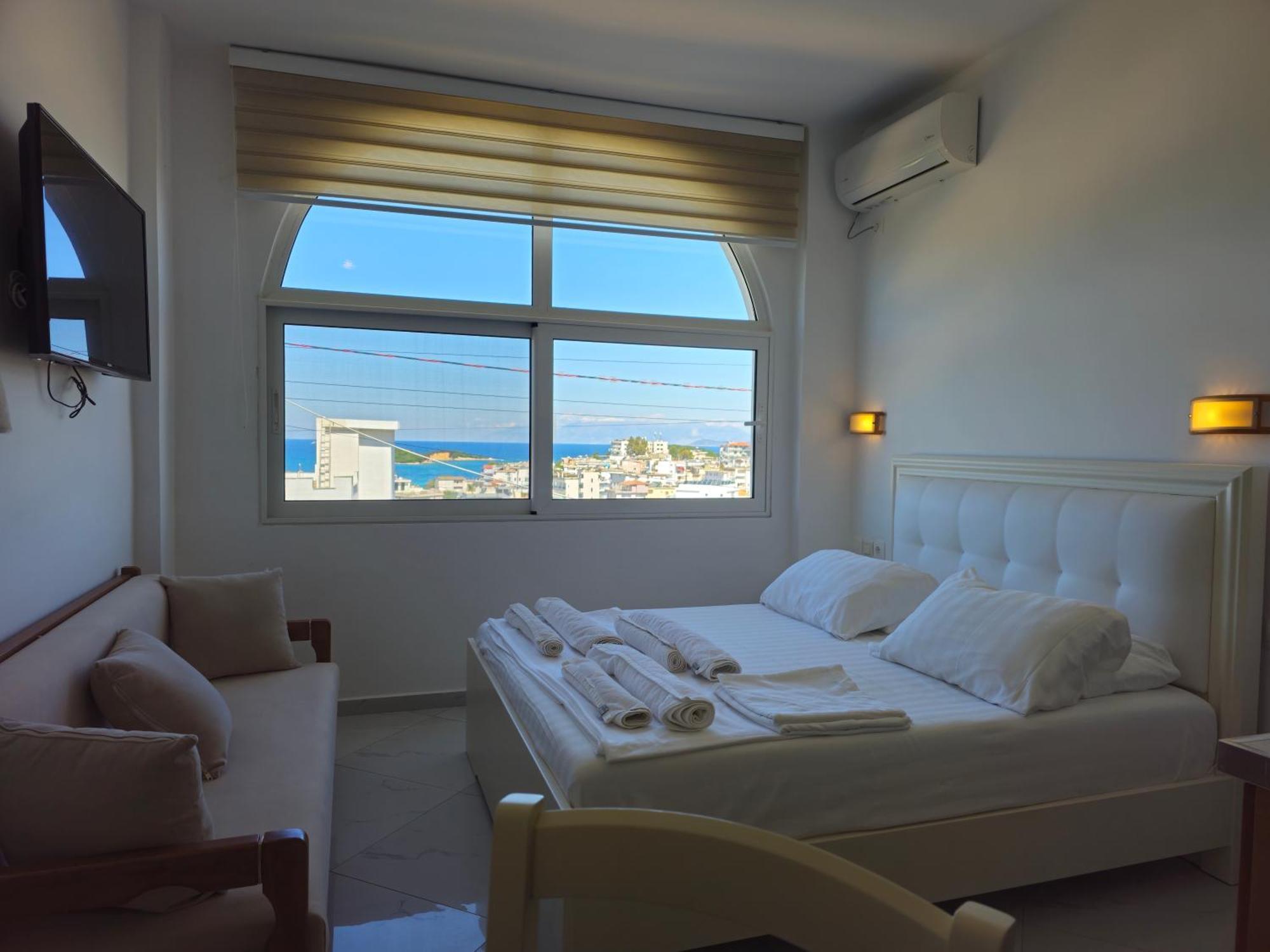 Villa A & A Ksamil Bagian luar foto