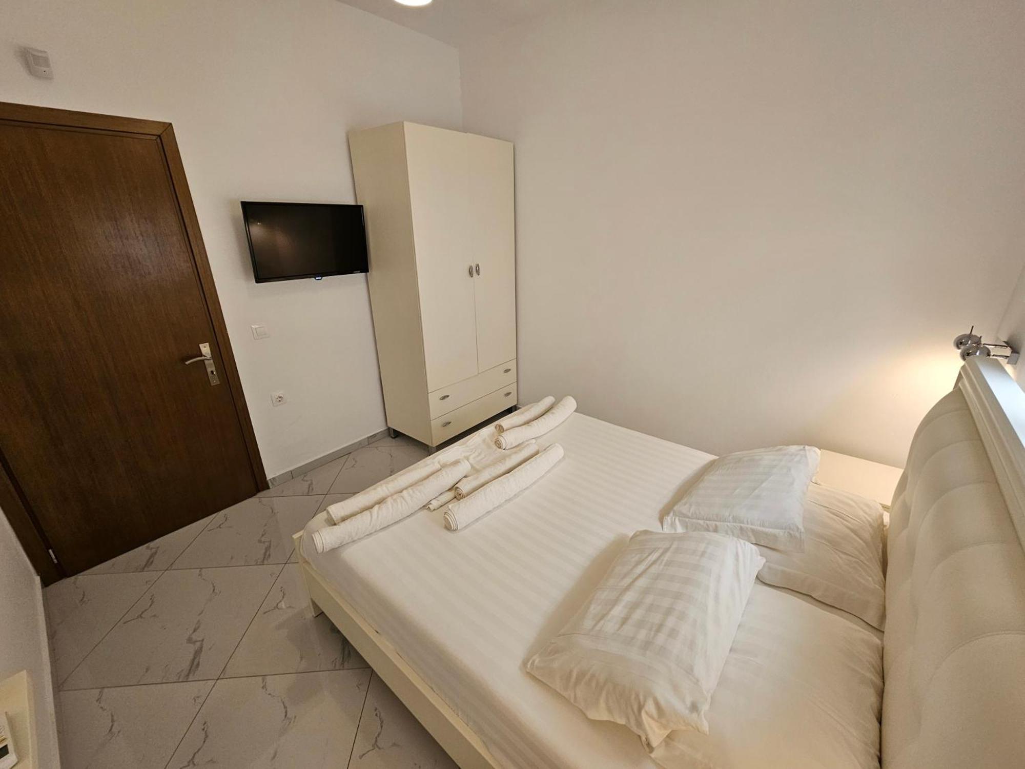 Villa A & A Ksamil Bagian luar foto