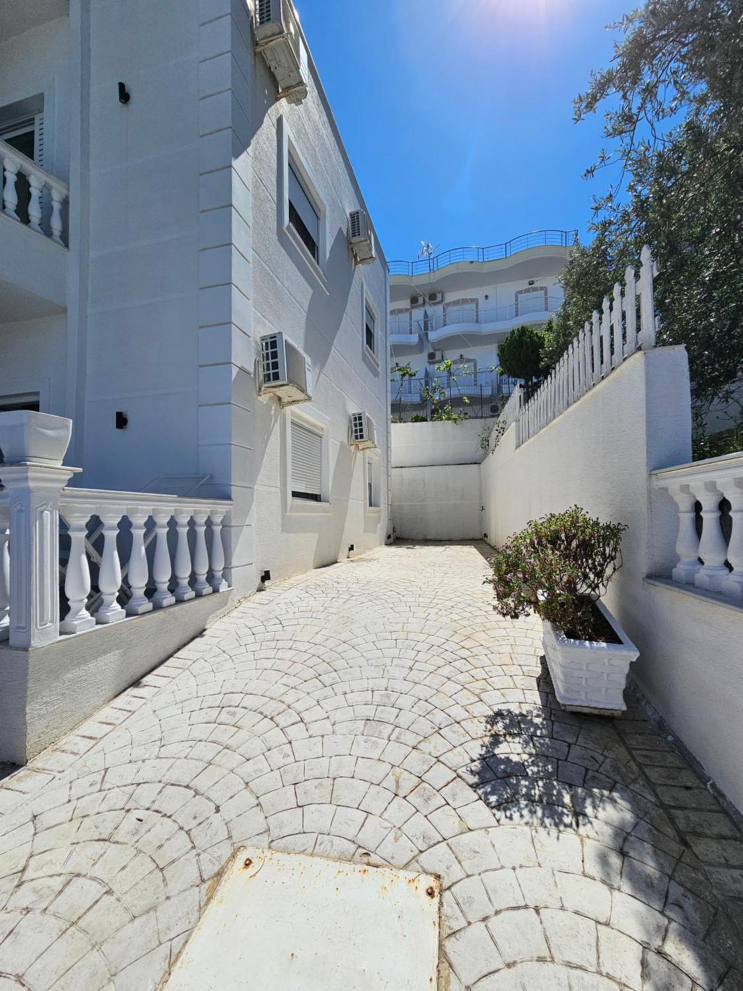 Villa A & A Ksamil Bagian luar foto