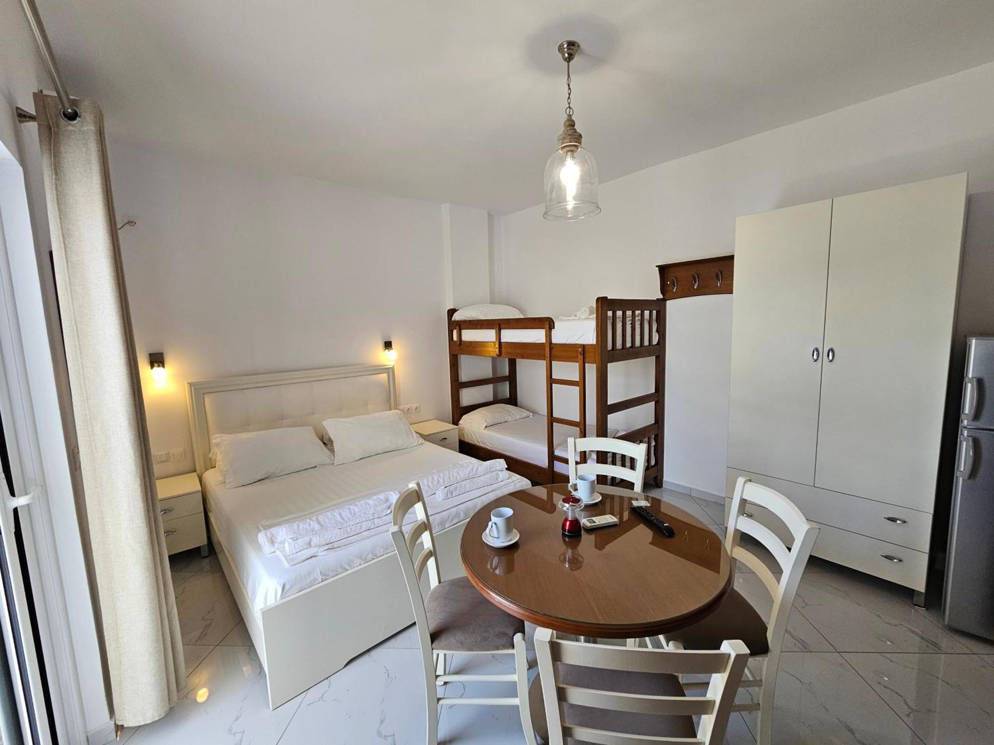 Villa A & A Ksamil Bagian luar foto